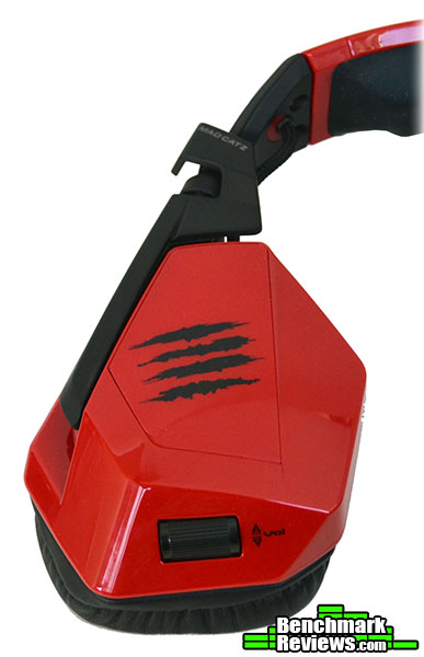 Mad_Catz_FREQ_5_Gaming_Headset_Volume.jpg