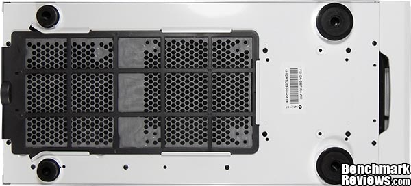 Fractal_Design_Define_R4_Arctic_White_Case_Bottom.jpg