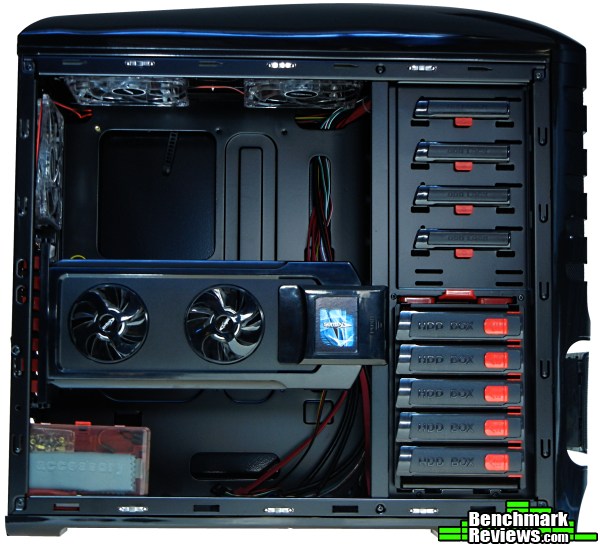 Sentey_Burton_Case_L_Int_004.jpg