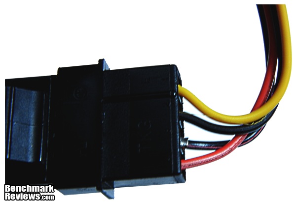 Sentey_Burton_Case_Molex_Int_001.jpg