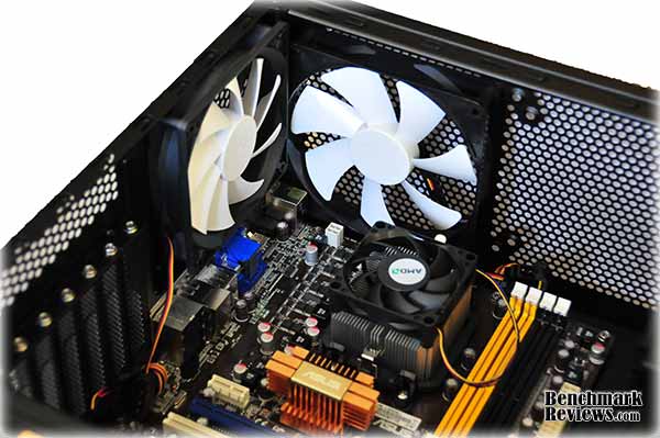 nzxt_lexa_s_tight_fit.jpg
