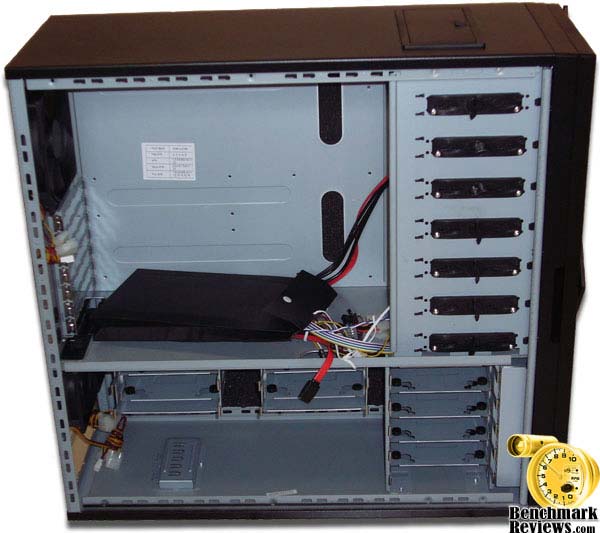 NZXT_Whisper_inside.JPG