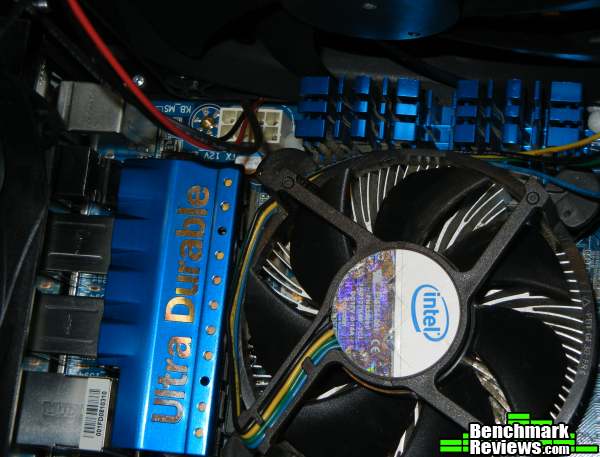 Antec_One_Hundred_Computer_Case_Int_Top_Fan_006.jpg