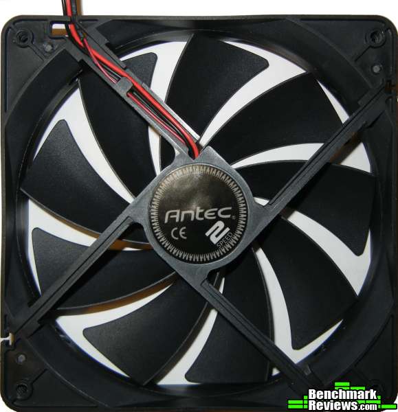 Antec_One_Hundred_Computer_Case_Top_Fan_Part_001.jpg