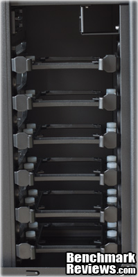 Antec_P280_Drive_Bay.jpg