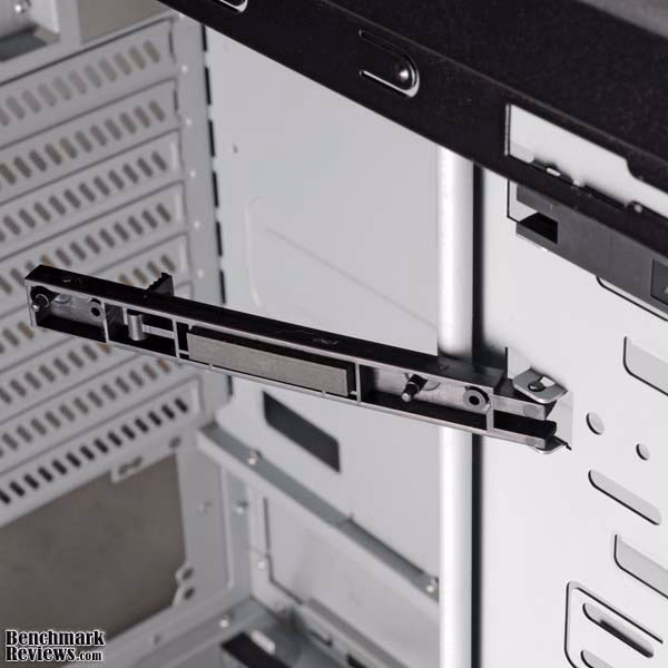 LanCool PC K56W B Optical ToolFr