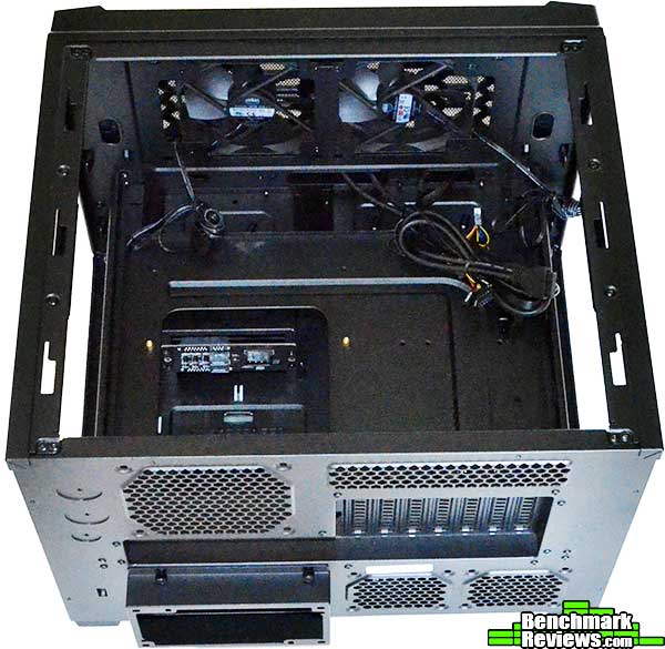 cooler_master_haf_xb_top_interior.jpg