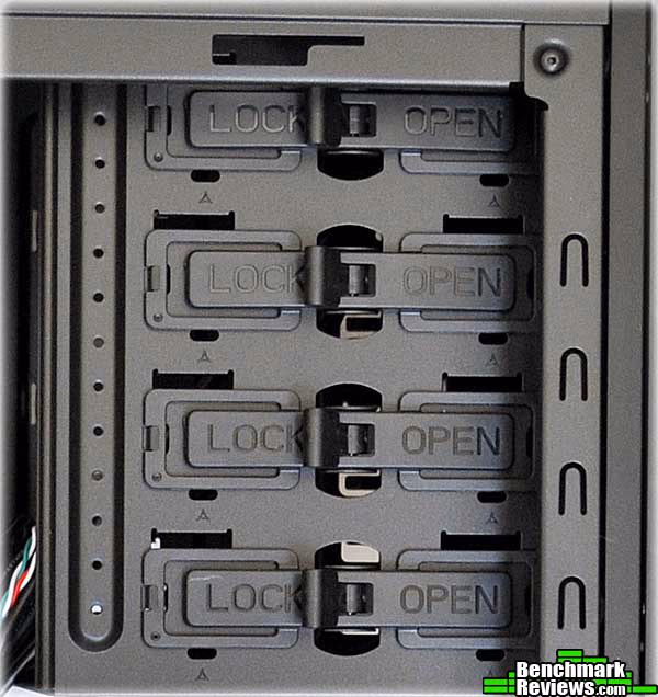 Cooler Master Storm Enforcer 525 Locks