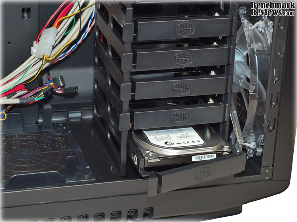 CM_Storm_Sniper_Black_Edition_Drive_Cage.jpg