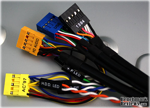 silverstone_sst_LC10B-E_io_cables.jpg