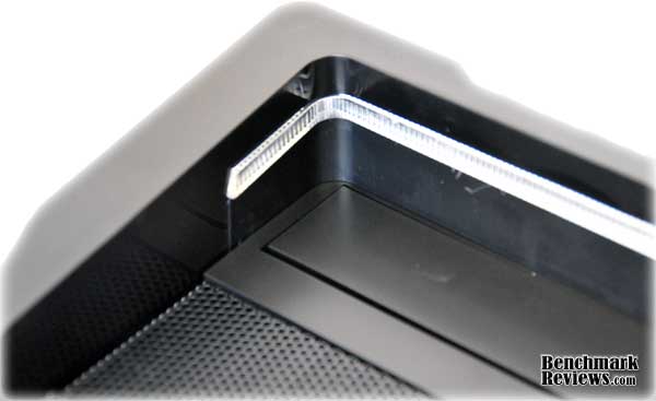 nzxt_m59_curved_bezel.jpg