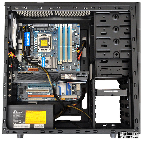 nzxt_m59_video_card.jpg