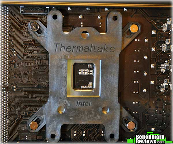 thermaltake_frio_ock_bracket.jpg