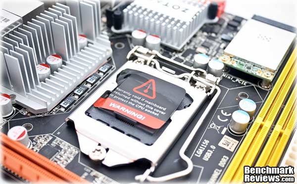 Zotac_H55ITX_CPU_Socket.jpg