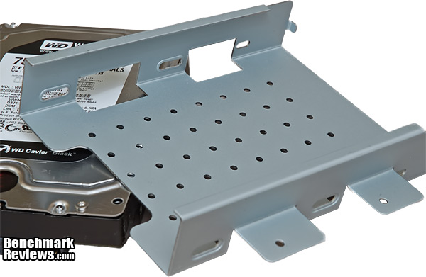 IOCELL_Networks_NetDISK_351UNE_NDAS_Drive_Tray.jpg