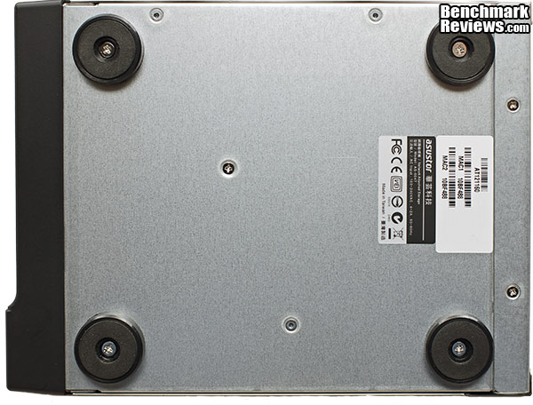 ASUSTOR_AS-640T_NAS_Server_Bottom_01.jpg