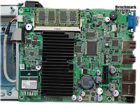 QNAP_TS-259-Pro_NAS_PC_Board_Full_01.jpg