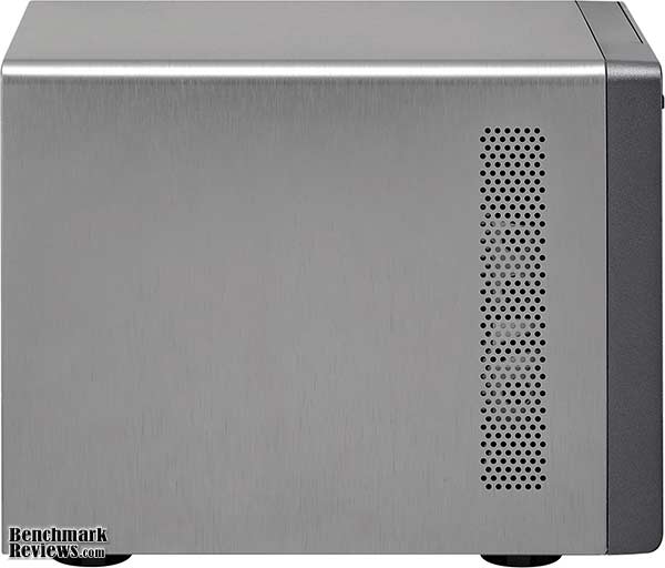 QNAP_TS-419P_4-Bay_NAS_Side_Panel.jpg