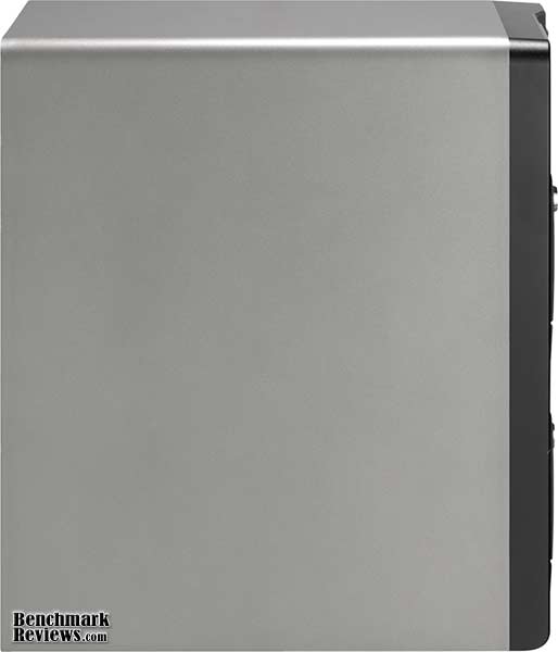 qnap_ts-809_side_profile.jpg