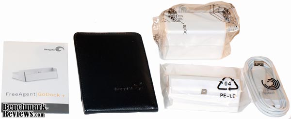 Seagate_FreeAgent_Go_Dock_Accessor.jpg