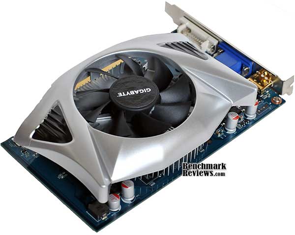 gigabyte_gt240_front_top_34.jpg