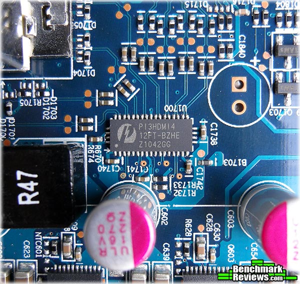HIS_HD6870_IceQ_X_Turbo_X_PI3HDMI4.jpg