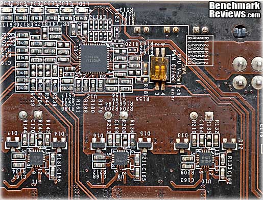 MSI_N460GTX_HAWK_Video_Card_Power_Section_02.jpg