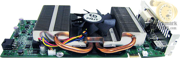 Palit-9600-GT-PCB-Angle.jpg